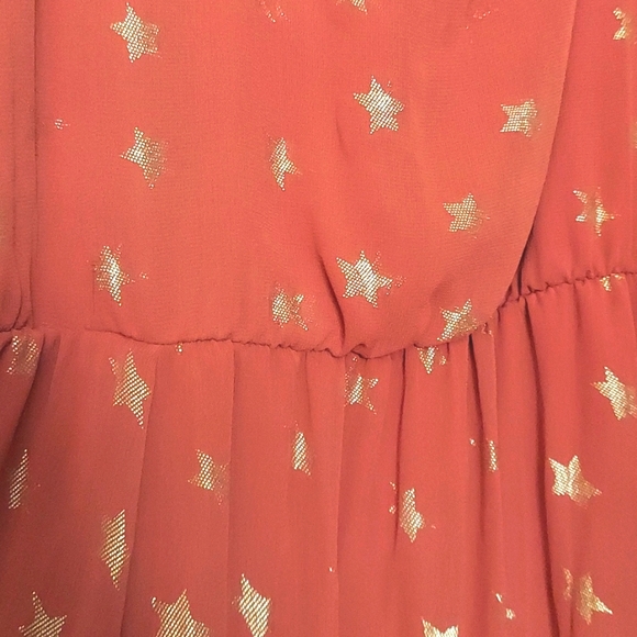 Star dress - Picture 2 of 4